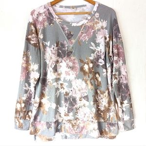 SEW in Love Boutique women's lightweight floral sweatshirt Shirt Feminine